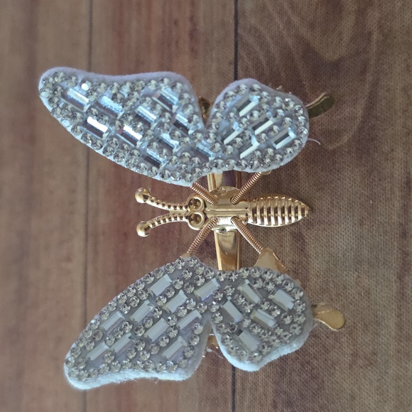 Mint Accessories - Butterfly Hair Clip Gold and Silver